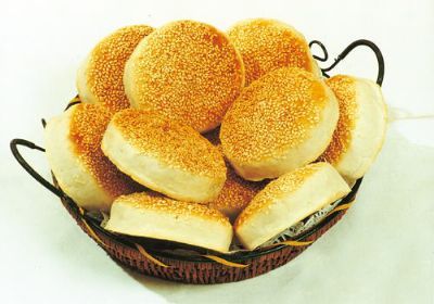 ձ