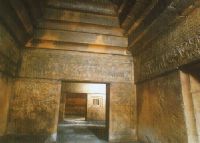 é庺ʯĹ