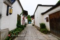 ֮½